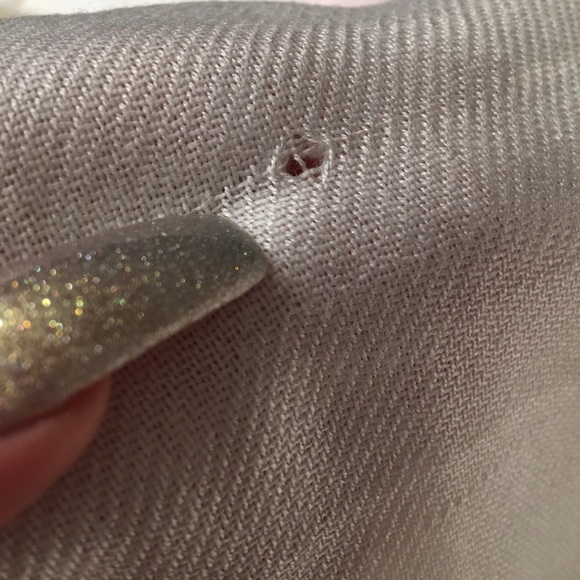 White Scarf 100% Pashmina  28” x 68” - Picture 4 of 6